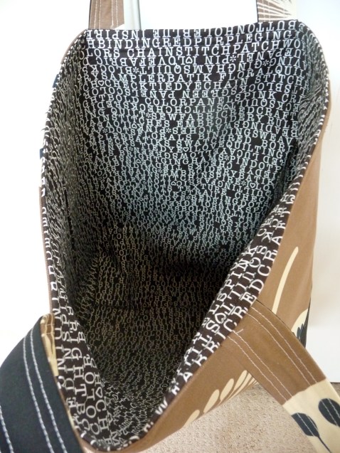 Market Tote Interior